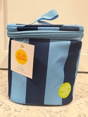 Sun Squad 2026 cooler bag, new.